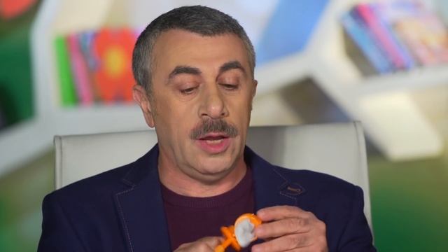 Первый прикорм. Для чего нужен ниблер? - Доктор Комаровский смотреть онлайн