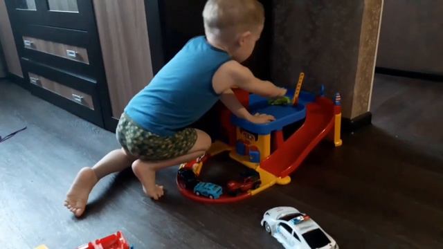 ВЛОГ/Норильским детям есть чем заняться/Домашний ход-дог. смотреть онлайн