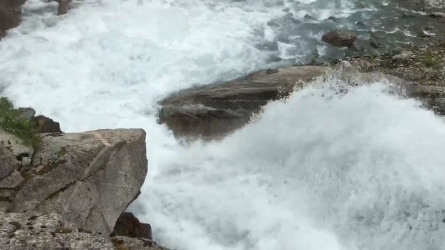 Nigardsbreen glacier in Norway смотреть онлайн