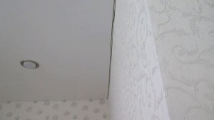 Натяжной потолок на кривых стенах