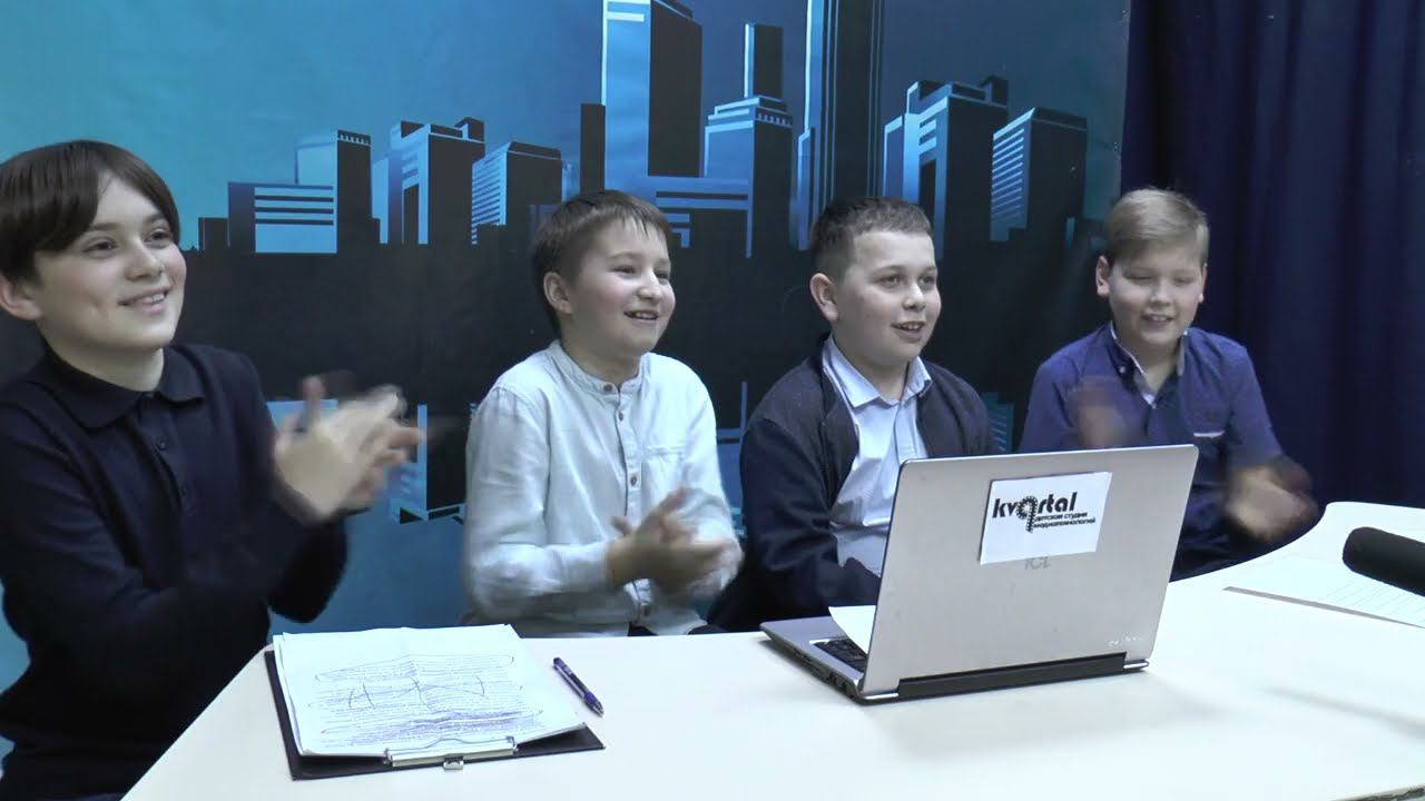 Серьезные люди смотреть онлайн