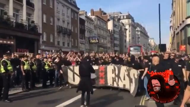 AJAX ULTRAS in LONDON vs (Tottenham) / AJAX ULTRAS a LONDRES ! смотреть онлайн