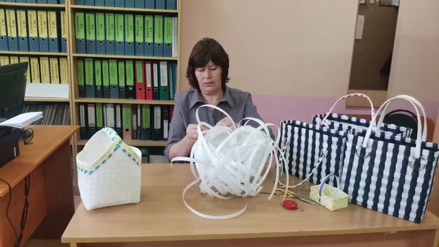 Мастер-класс по изготовлению лукошка из полипропиленовой ленты смотреть онлайн