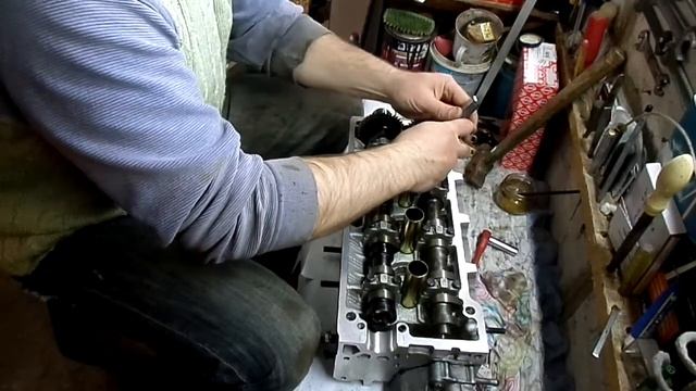 103 Проверка зазоров выпускных клапанов двигателя Джили МК копия двгателя TOYOT A4 FE смотреть онлайн