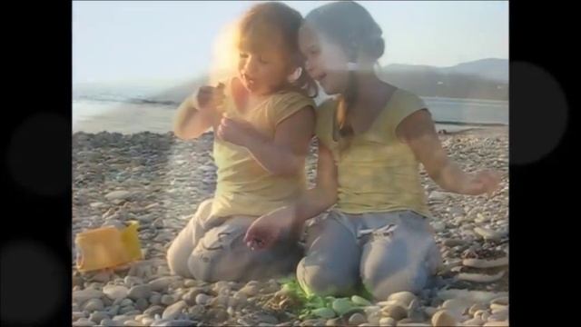 Чёрное море.Агойский пляж.Отдых.The entertainment for children. смотреть онлайн