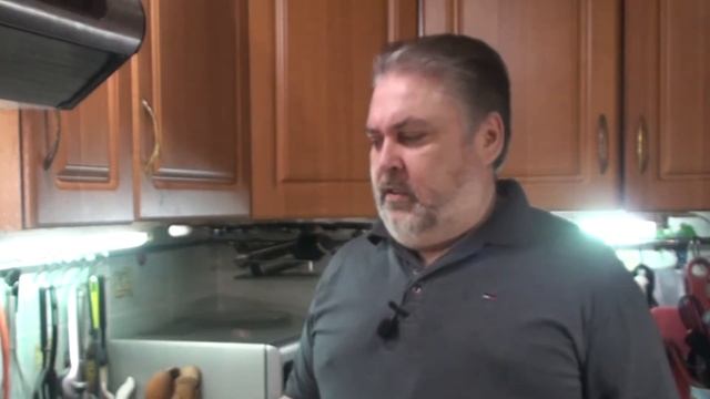 Как готовить стейк из говядины. Правильная прожарка. смотреть онлайн