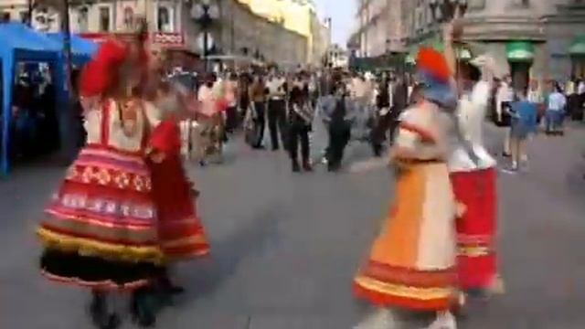 ЧИБАТУХА. МОСКОВСКАЯ КАДРИЛЬ смотреть онлайн
