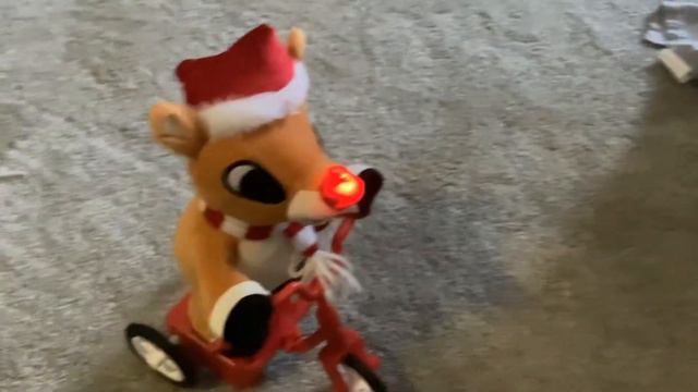 The Home Depot Christmas 2022 Rudolph scooter demo смотреть онлайн