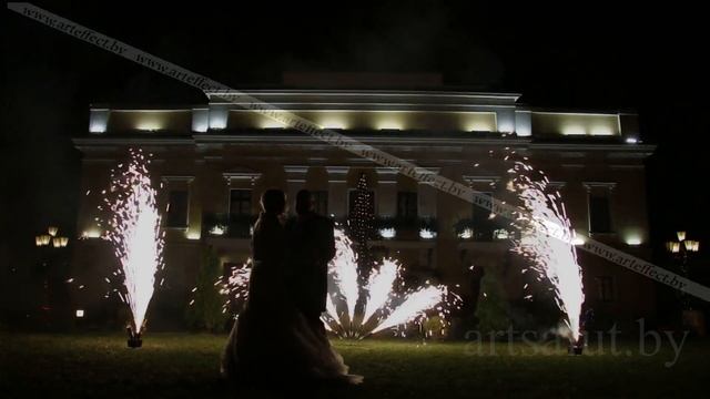 Наземный фейерверк в усадьбе Ваньковичи 2019 смотреть онлайн