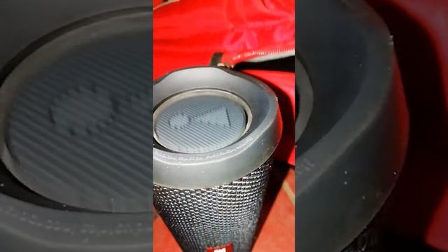 Басс тест моей колонки JBL FLIP 4 смотреть онлайн