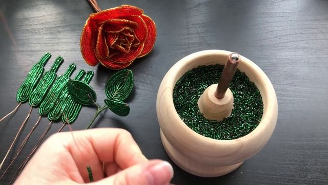 Мастер-класс «Роза» из бисера. Заключительная часть. смотреть онлайн