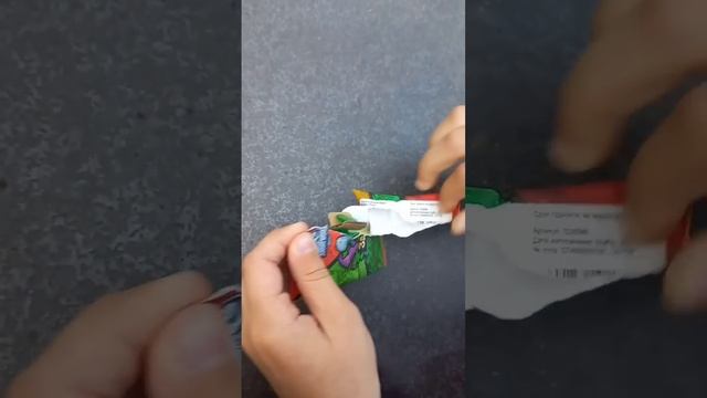 Распаковал редкого завра ? #распаковка #лайфхак #завр #пятёрочка #акция #челлендж