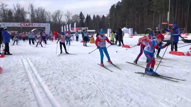 Как команда SPLAT впервые встала на беговые лыжи смотреть онлайн