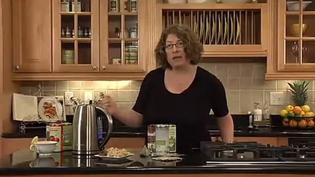 Cuisinart CPK 17 PerfecTemp 1-2_3-Liter Stainless-Steel Cordless Electric Kettle- Kitchen & Dining смотреть онлайн