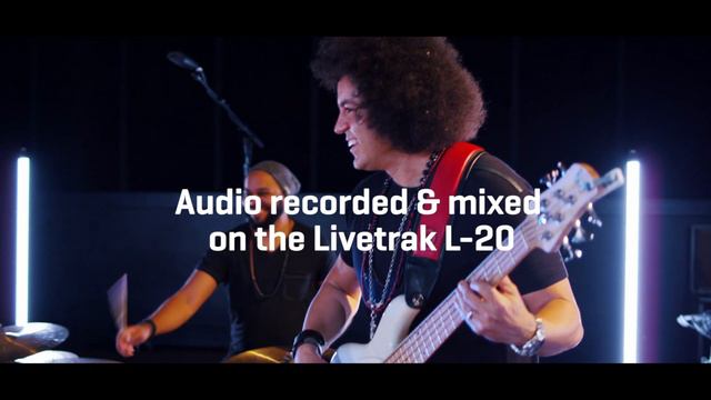 The Zoom Livetrak L-20 смотреть онлайн