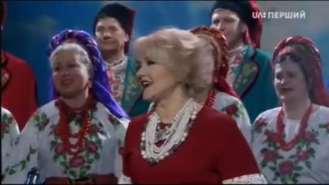 Народний фольклорний ансамбль "Червона калина" - «Христос Воскрес» смотреть онлайн