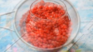 Красная смородина натуральная без сахара. Домашние заготовки