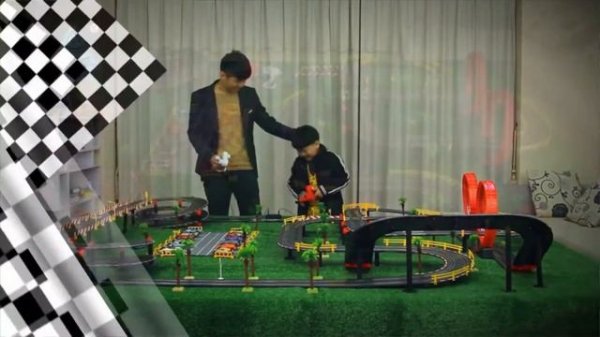 Soba Slot car racing track battery train toy