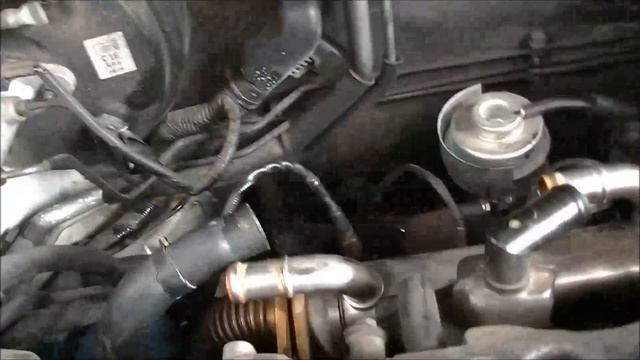 2008 Hyundai Sante-fe EGR cooler replacement. смотреть онлайн