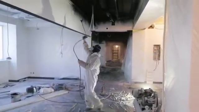 Покраска потолка аппаратом безвоздушного нанесения краски 1425 смотреть онлайн