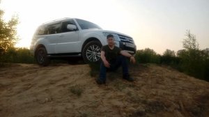 Мицубиси Паджеро 4 . Деловой костюм или спецодежда? Обзор ( Mitsubishi Pajero )