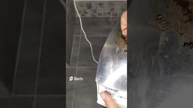 Как Удалить НАГАР И НАКИПЬ С ПОДОШВЫ УТЮГА Самый ЛУЧШИЙ способ! смотреть онлайн