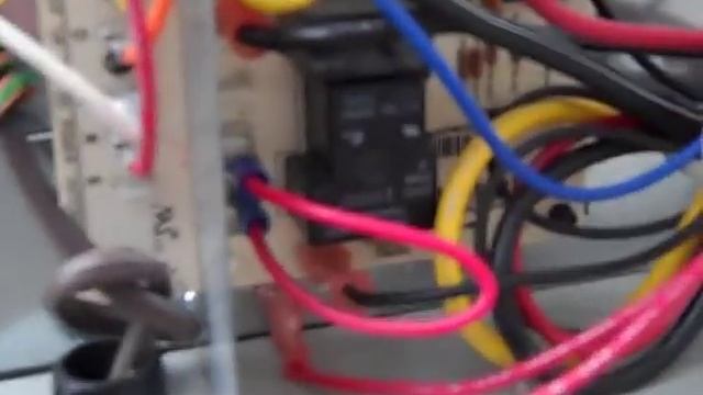 Diagnosing heat pump defrost thermostat смотреть онлайн