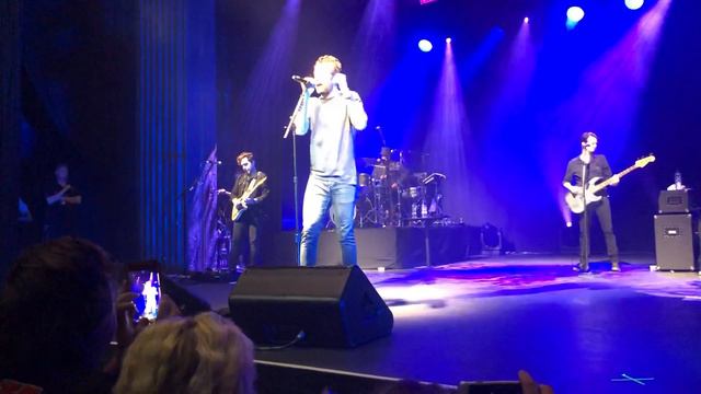 Brett Eldredge - The Reason Live Sydney Australia смотреть онлайн