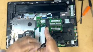 Lenovo IdeaPad 700-17iSK: How to Upgrade RAM & SSD or Replacing HDD to 2.5” SSD