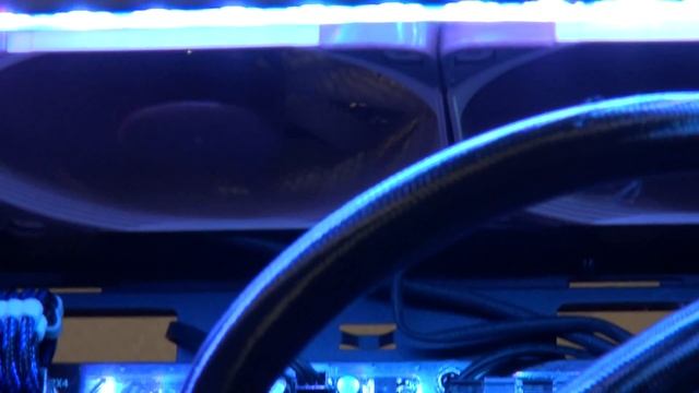 LOW Noise, AeroCool P7C1, Noctua и MSI GTX 1060 смотреть онлайн