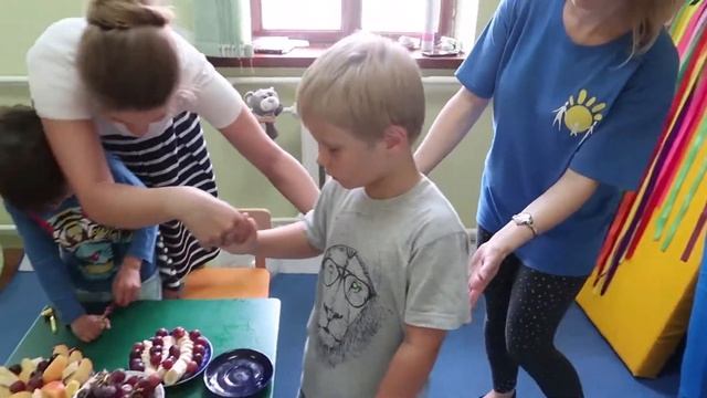 День рождения Антона / Особенный праздник / Аутизм / Anton's birthday / Special holiday / Autism смотреть онлайн