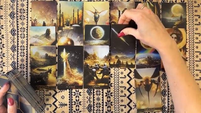 ТАРО ДЛЯ МУЖЧИН. ЧТО ОНА ХОЧЕТ ОТ ВАС НА САМОМ ДЕЛЕ смотреть онлайн