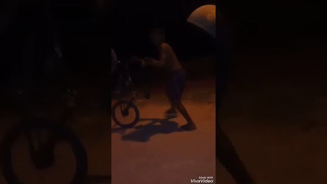 Meninos do Grau de Bike смотреть онлайн