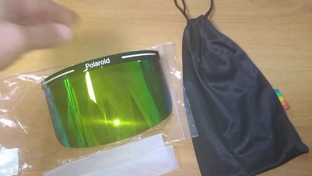 ОНЛАЙН ТРЕЙД.РУ — Солнцезащитные очки POLAROID PLD 7038/S, черный