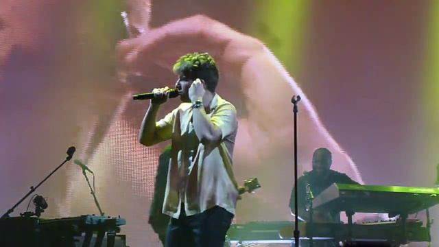 Charlie Puth - Slow It Down (2018 Voicenotes Tour w/ Hailee Steinfeld - Boston, MA) смотреть онлайн