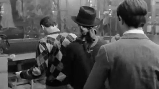 Танец Артура, Франца и Одиль смотреть онлайн