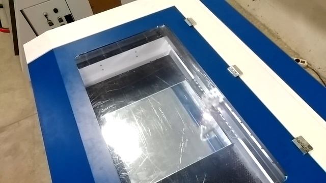 Лазерная гравировка зеркала на станке GARD смотреть онлайн