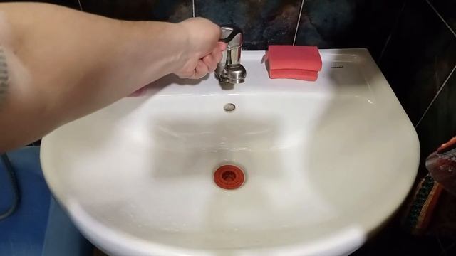 Какой смеситель для кухни лучше. Выбор между однорычажным и смесителем с кран буксами. смотреть онлайн