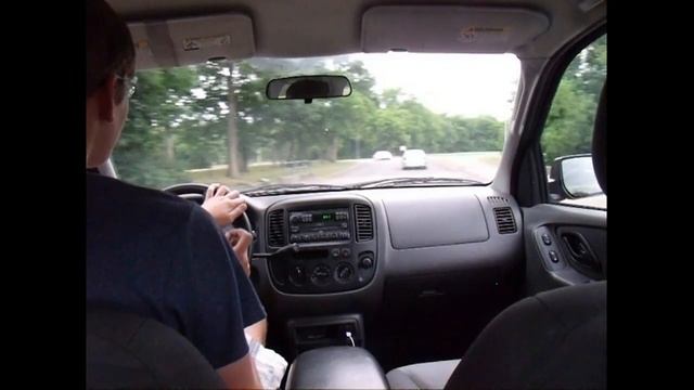 Kurt's Cars Review: 2003 Ford Escape XLS смотреть онлайн