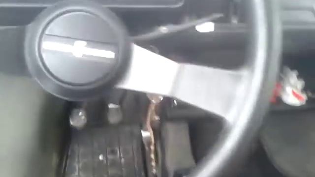 Fiat 126 p Maluch Cold Start смотреть онлайн