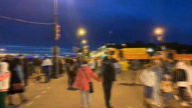 Алые Паруса 2019 или ночные прогулки по Санкт-Петербургу смотреть онлайн