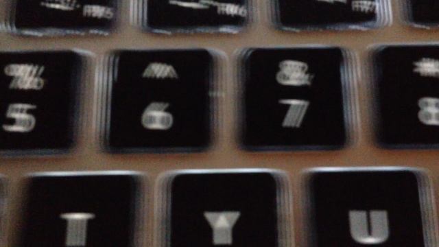 Late 2013 Retina MacBook Pro Clicking noise смотреть онлайн