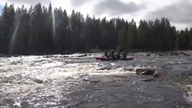 Прохождение порога Собачий. Воньга 2015. Катамаран 4-ка смотреть онлайн