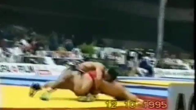 Ислам Дугучиев Чемпион Мира по греко-римской борьбе. смотреть онлайн