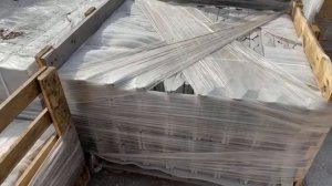 Производство большой тротуарной плитки по технологии Мрамор из бетона, цвет – Белый мрамор