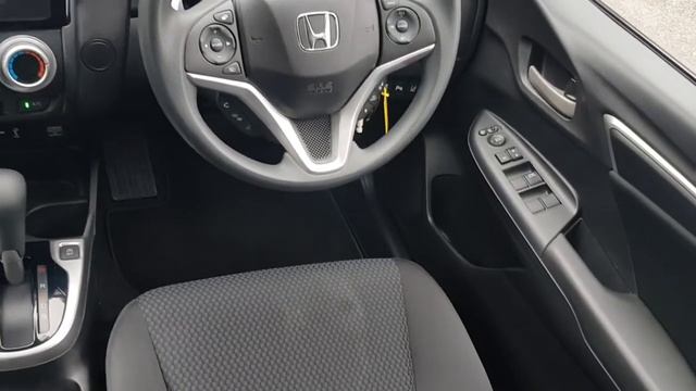 201D27496 - 2020 Honda Jazz 1.3 I-VTEC ES CVT AUTOMATIC 24,995 смотреть онлайн