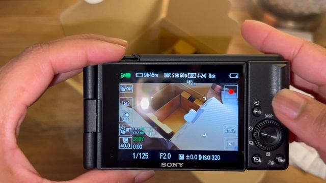 SONY ZV-1F Unboxing + Demo смотреть онлайн
