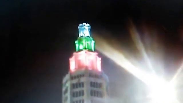 Фейерверк, салют в Нью-Йорке 2016 Новый Год \ NewYork New Year's Fireworks 2016 смотреть онлайн