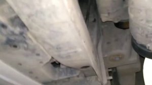 Замена ремня привода агрегатов на NISSAN SERENA FNC26  двигатель MR20