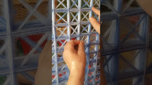 Плед из помпонов своими руками. смотреть онлайн
